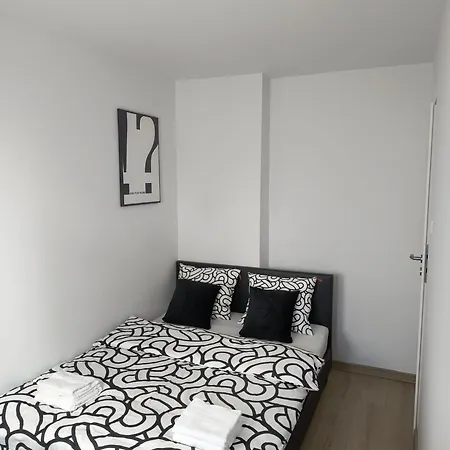 Warsaw's New York Corner Апартаменты *